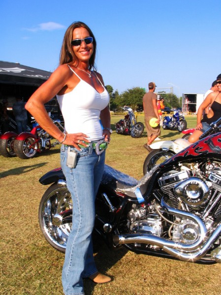 Born To Ride Biker Babes Gallery 1 | Born To Ride Motorcycle Magazine ...