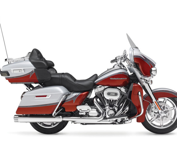 2014 Harley-Davidson CVO LIMITED Test Ride