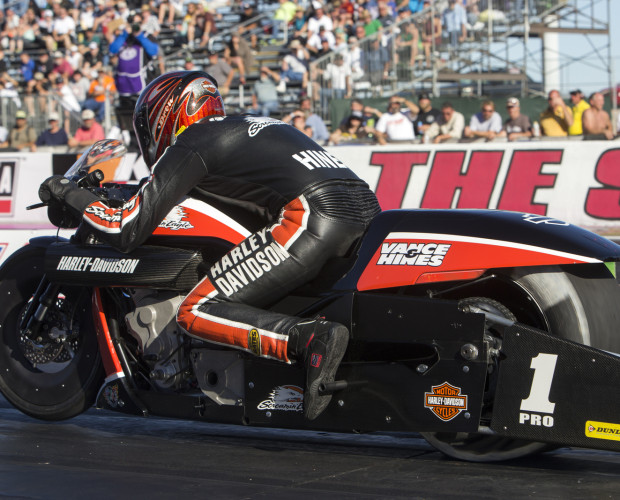 HARLEY-DAVIDSON V-ROD CHARGES TO VICTORY IN LAS VEGAS