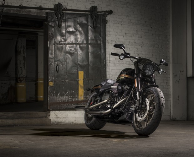 CVO PRO STREET BREAKOUT DELIVERS AMERICAN MUSCLE AND EMERGENT STYLE