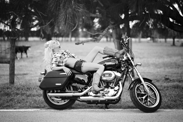 Kristy Kufchak – Motorcycle Babe Submission