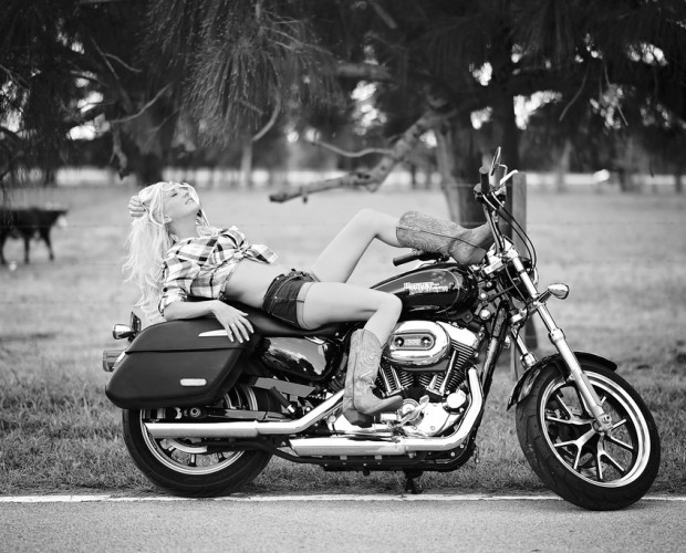 Kristy Kufchak – Motorcycle Babe Submission