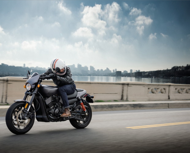 NEW HARLEY-DAVIDSON STREET ROD IS TUNED FOR DYNAMIC URBAN PERFORMANCE