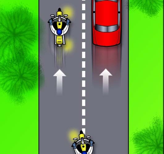 How to Safely Pass Other Vehicles While Riding a Motorcycle