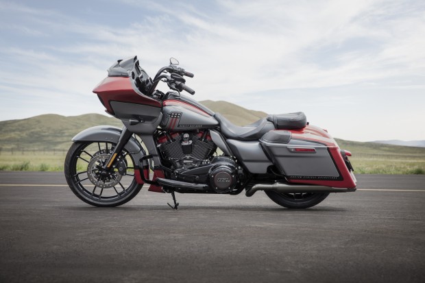 2019 HARLEY-DAVIDSON CVO MODELS SHOWCASE THE ULTIMATE IN MOTORCYCLING STYLE, TECHNOLOGY AND PERFORMANCE
