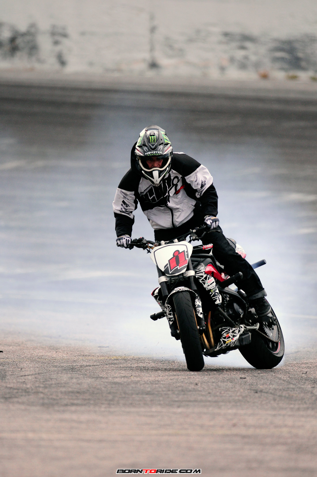 Motorcycle Stunt Riding—born To Ride 55 Born To Ride Motorcycle Magazine Motorcycle Tv 1151