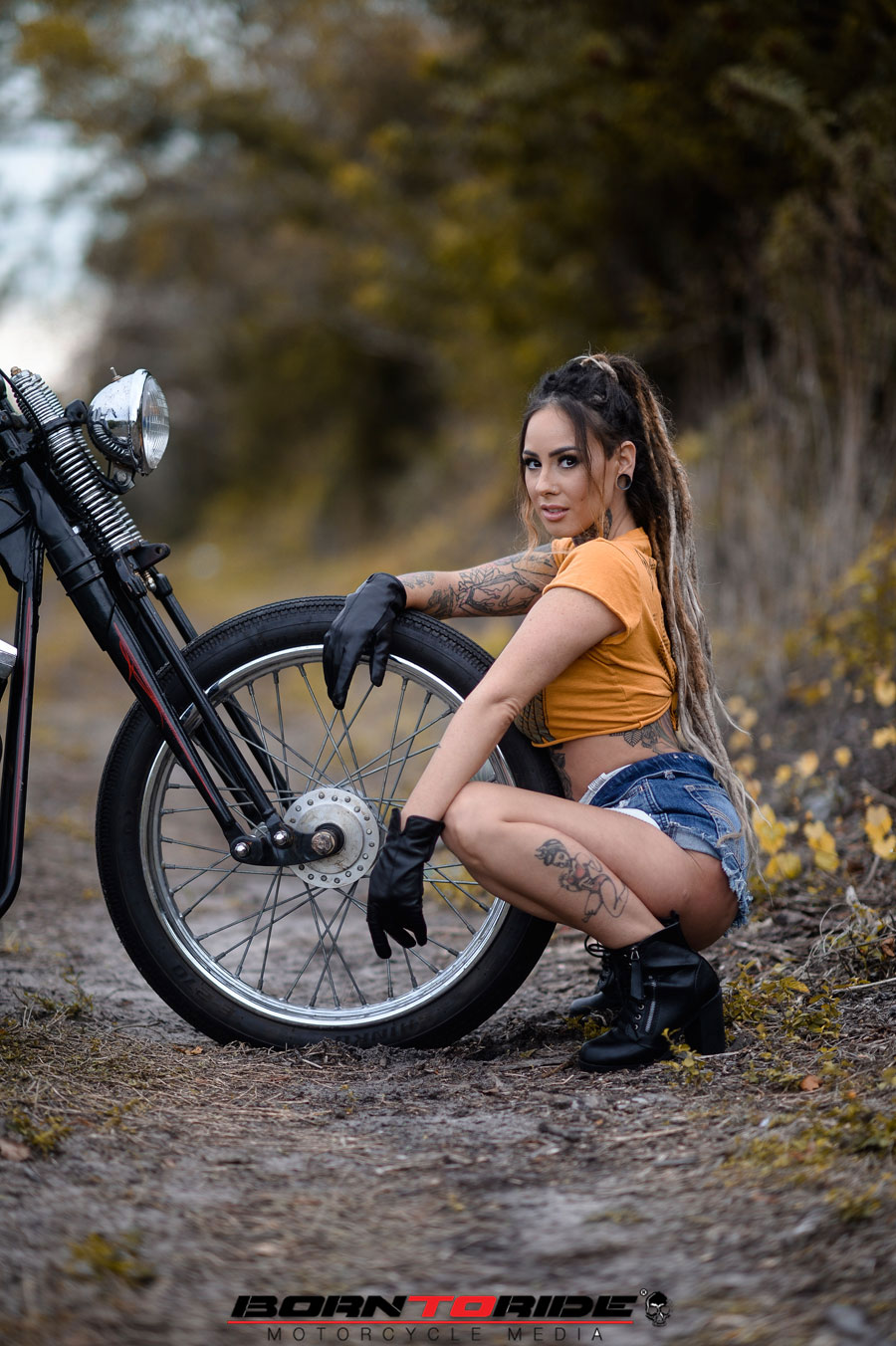 https://borntoride.com/wp-content/uploads/2020/03/Biker-babe-velvet-queen-20.jpg