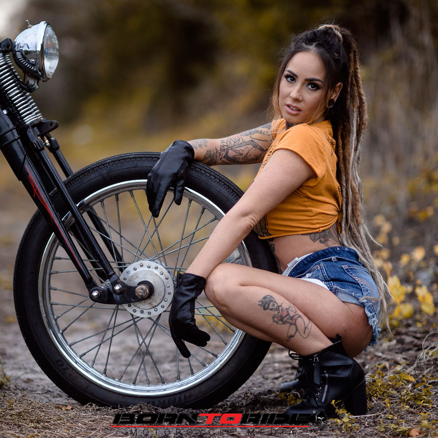 https://borntoride.com/wp-content/uploads/2020/03/Biker-babe-velvet-queen-25.jpg