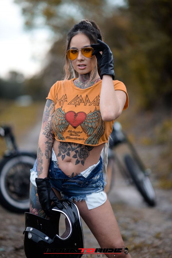 Biker Babe Velvet Queen 52 Born To Ride Motorcycle Magazine